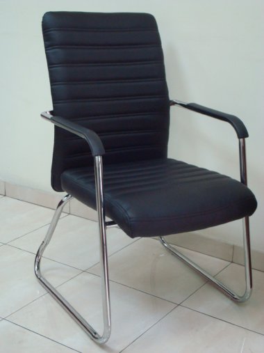 כיסא למשרד מדגם גיל