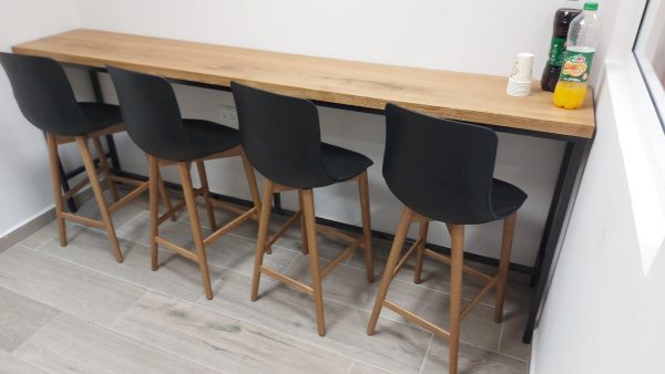 שולחן בר במידה 200X40 גובה 90 ס”מ