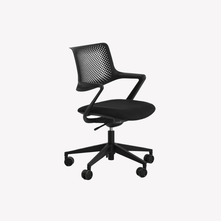 1500900001 . B2202 Dream Office Chair