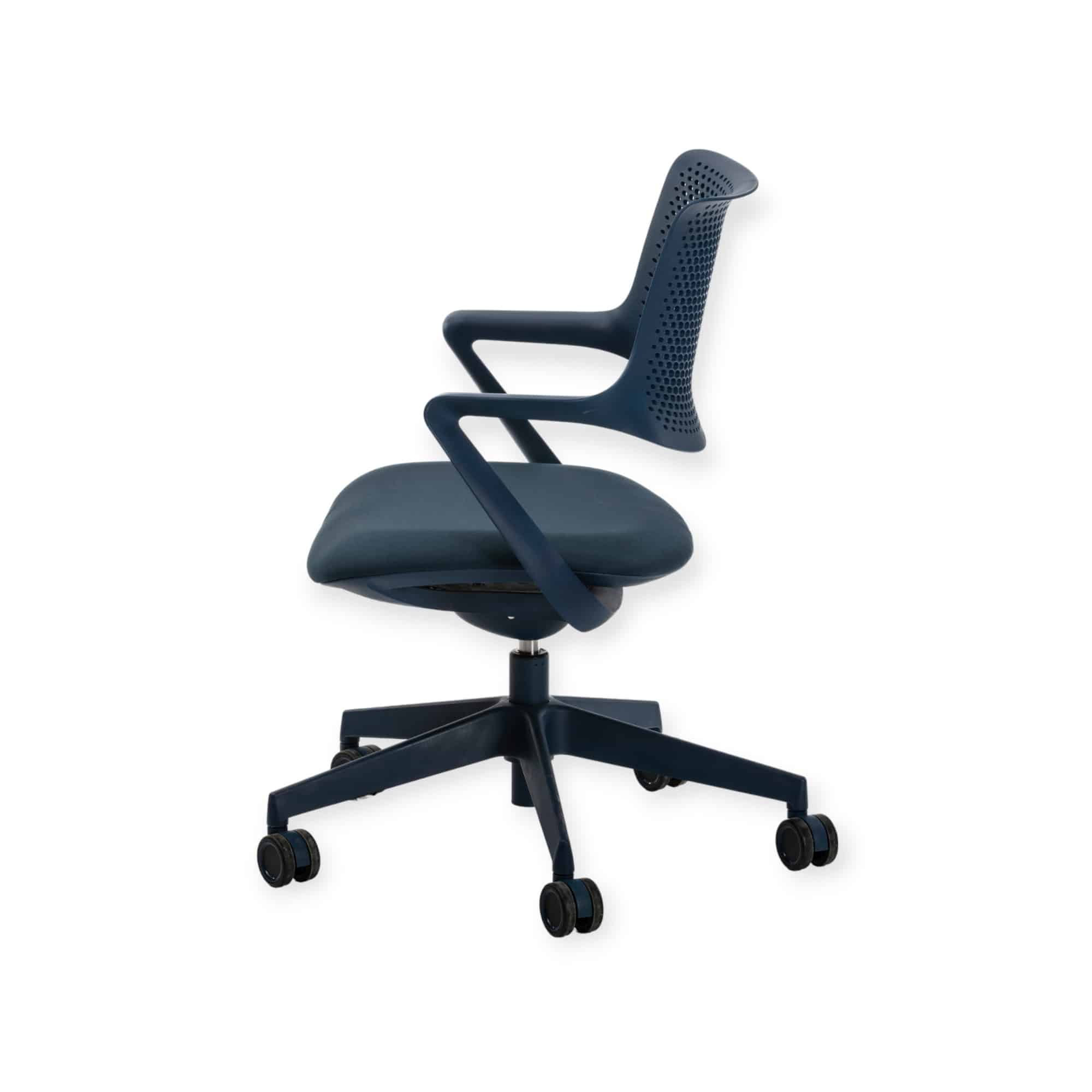1500900003-.-Dream-Office-Chair-3-PhotoRoom
